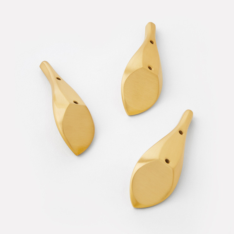 Nordic Brass Glod Leaves Cabinet Door Wardrobe Handle 2pairs Furniture Handle Knob Double Hole fixed Được trang bị vít
