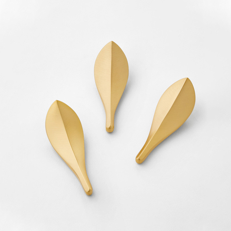 Nordic Brass Glod Leaves Cabinet Door Wardrobe Handle 2pairs Furniture Handle Knob Double Hole fixed Được trang bị vít