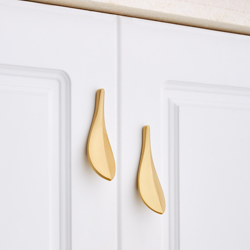 Nordic Brass Glod Leaves Cabinet Door Wardrobe Handle 2pairs Furniture Handle Knob Double Hole fixed Được trang bị vít